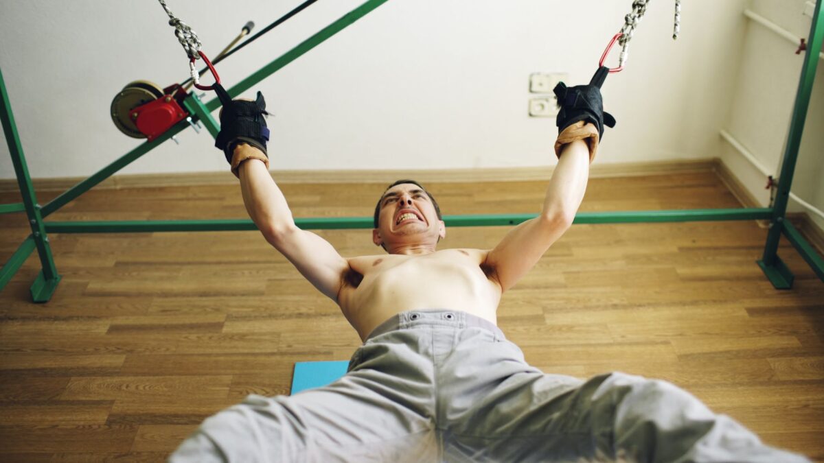 gainage suspendu rétroversion muscles travaillent vraiment